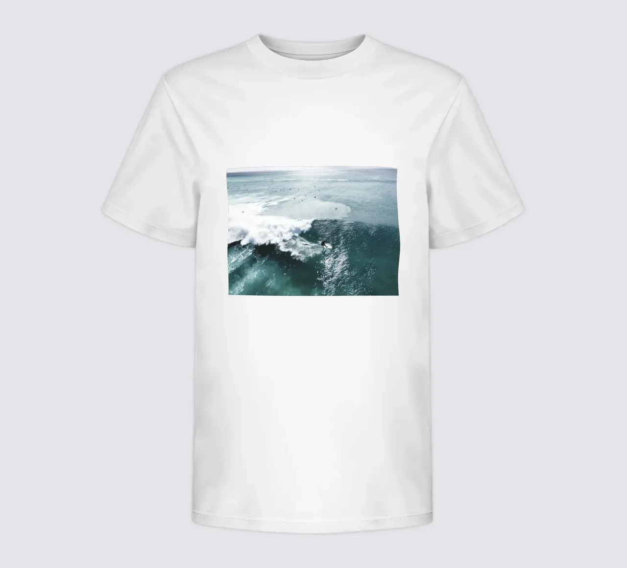 surfer kinder t-shirt van Earthly Visions