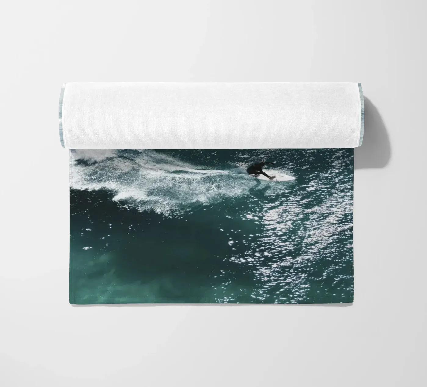 surfista telo mare da Earthly Visions