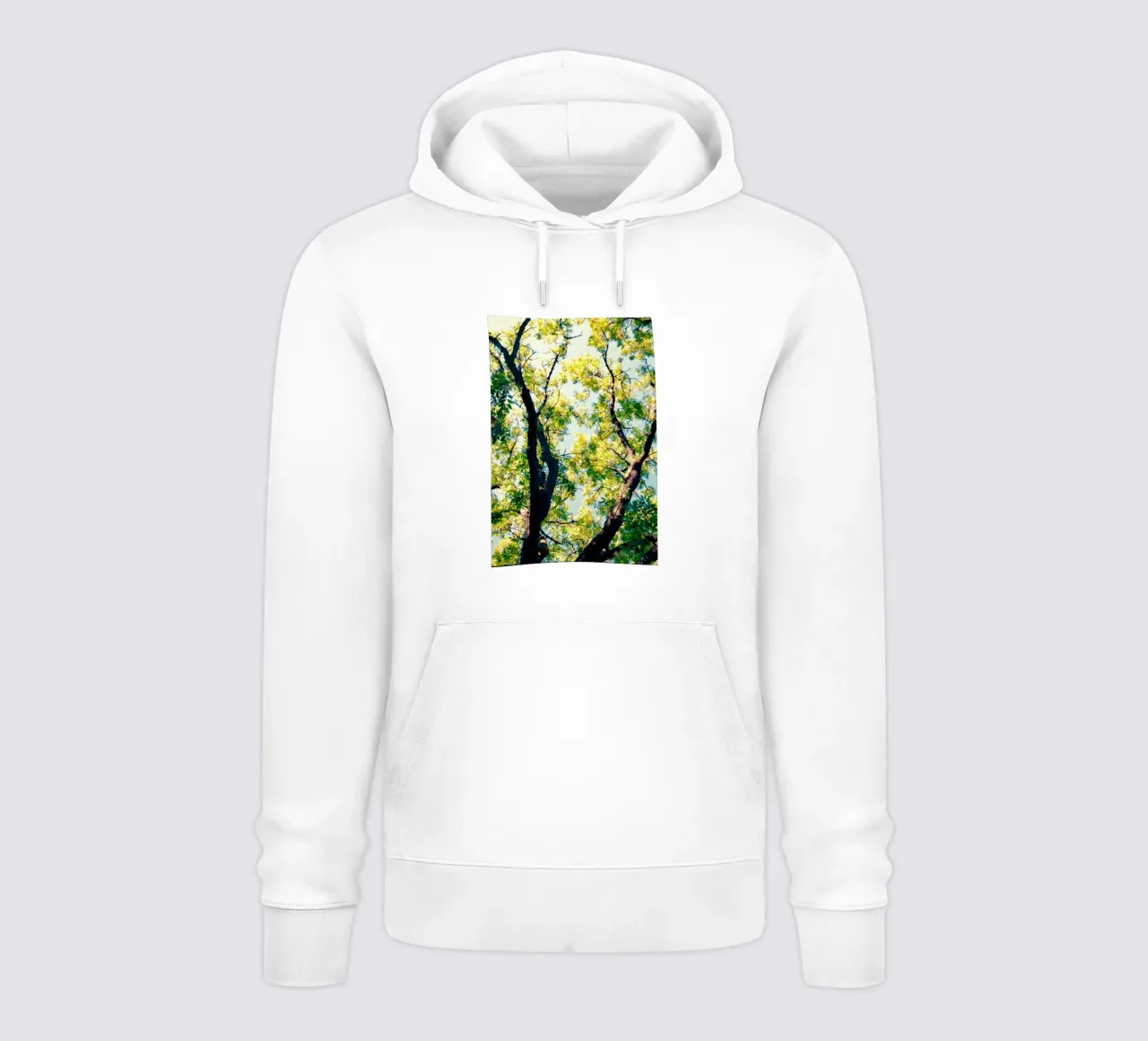 albero alto con foglie gialle felpa con cappuccio da Earthly Visions