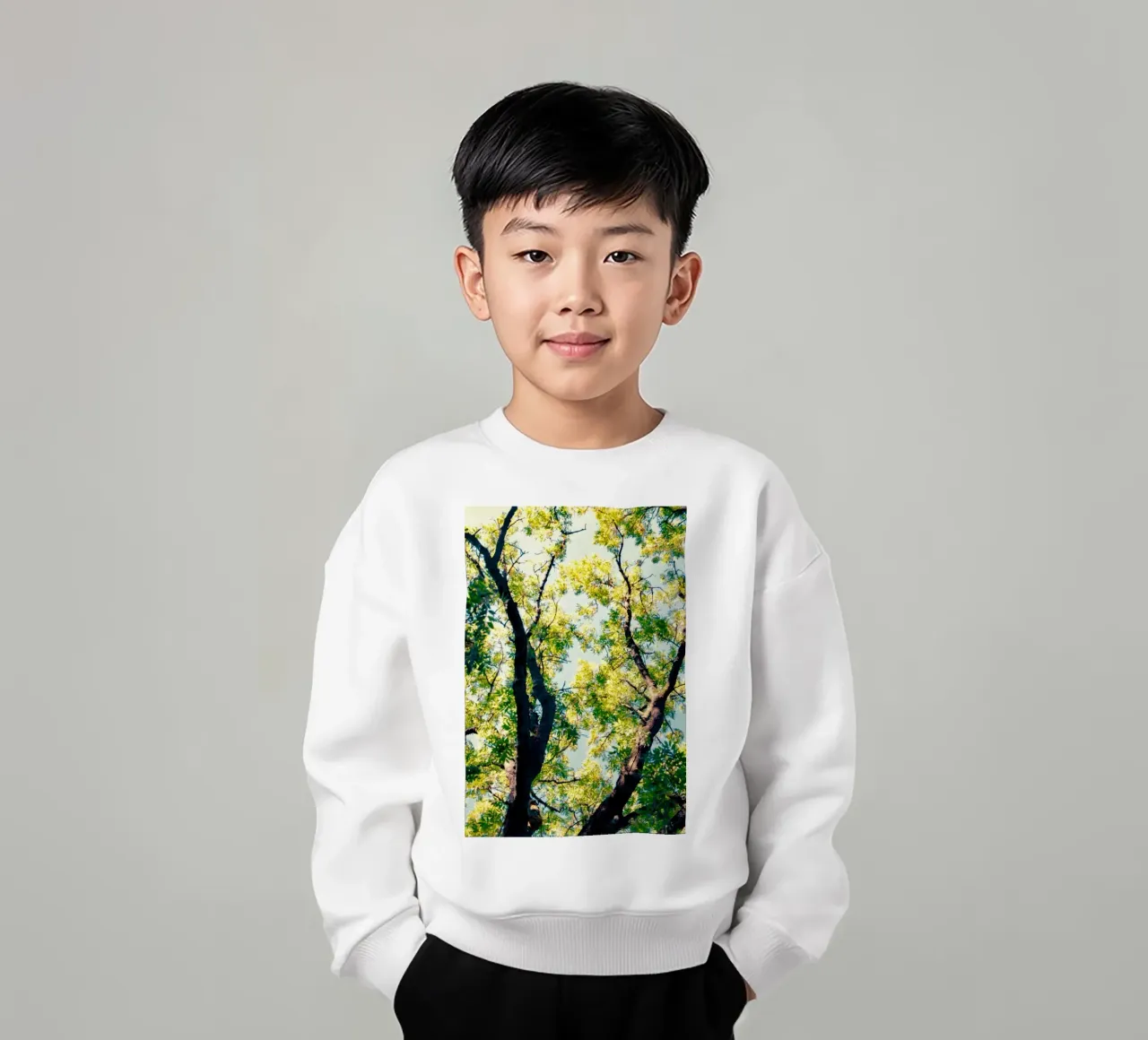 albero alto con foglie gialle felpa bambino da Earthly Visions