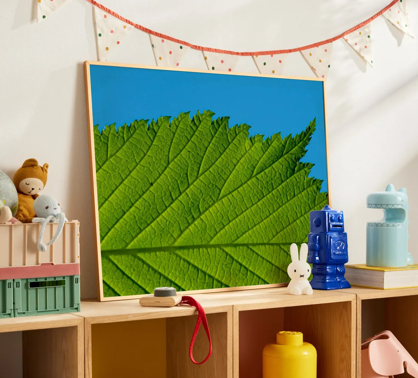 Green leaf poster by anderm