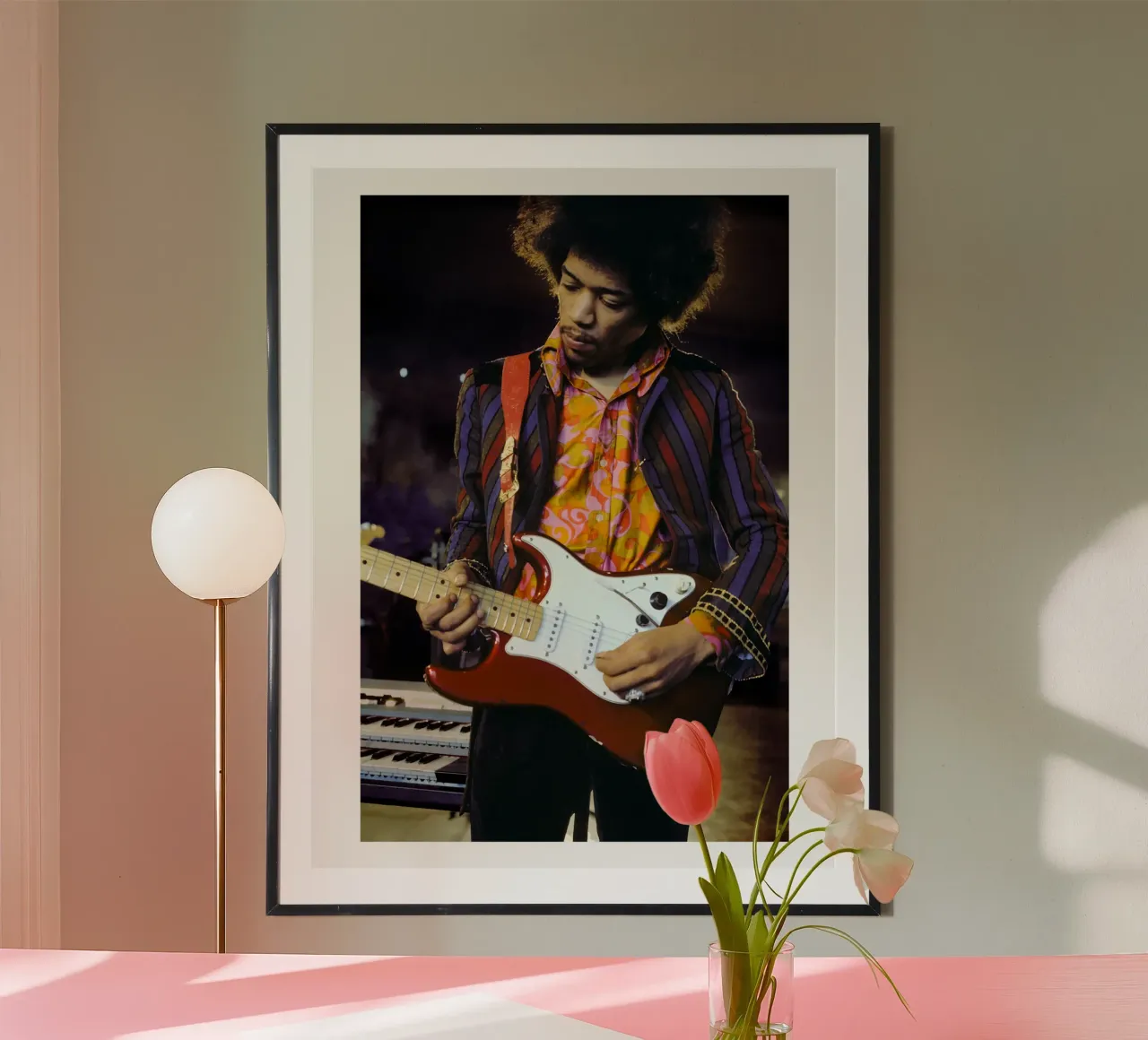 Le leggende della chitarra di Jimi Hendrix poster con telaio in alluminio da leguesdreams