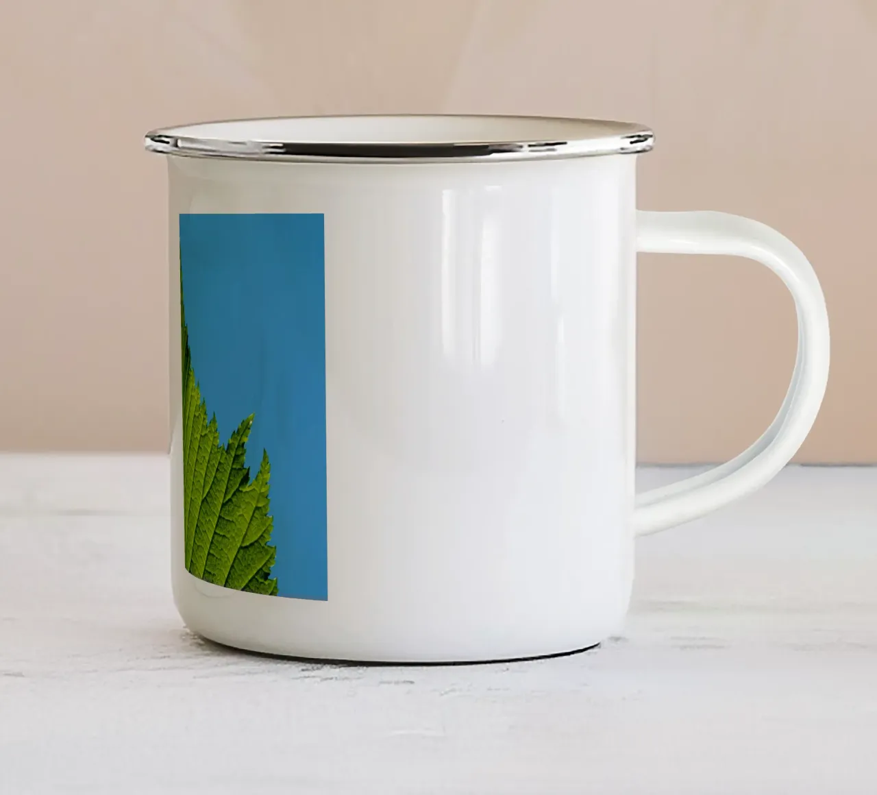 Foglia verde tazza in smalto da anderm