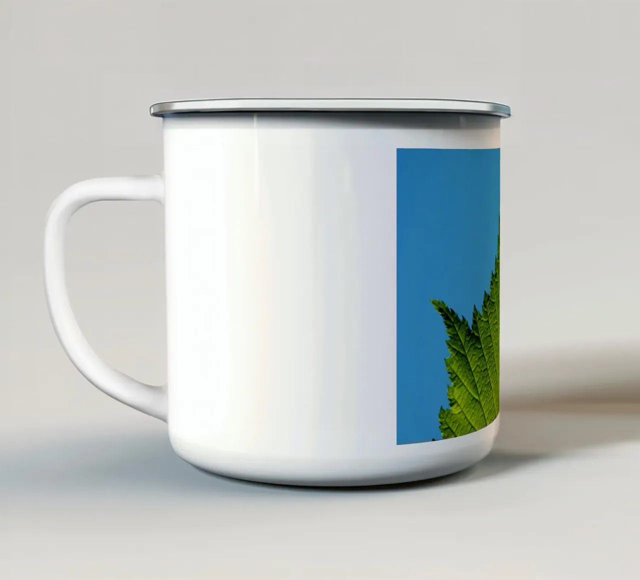 Foglia verde tazza in smalto da anderm