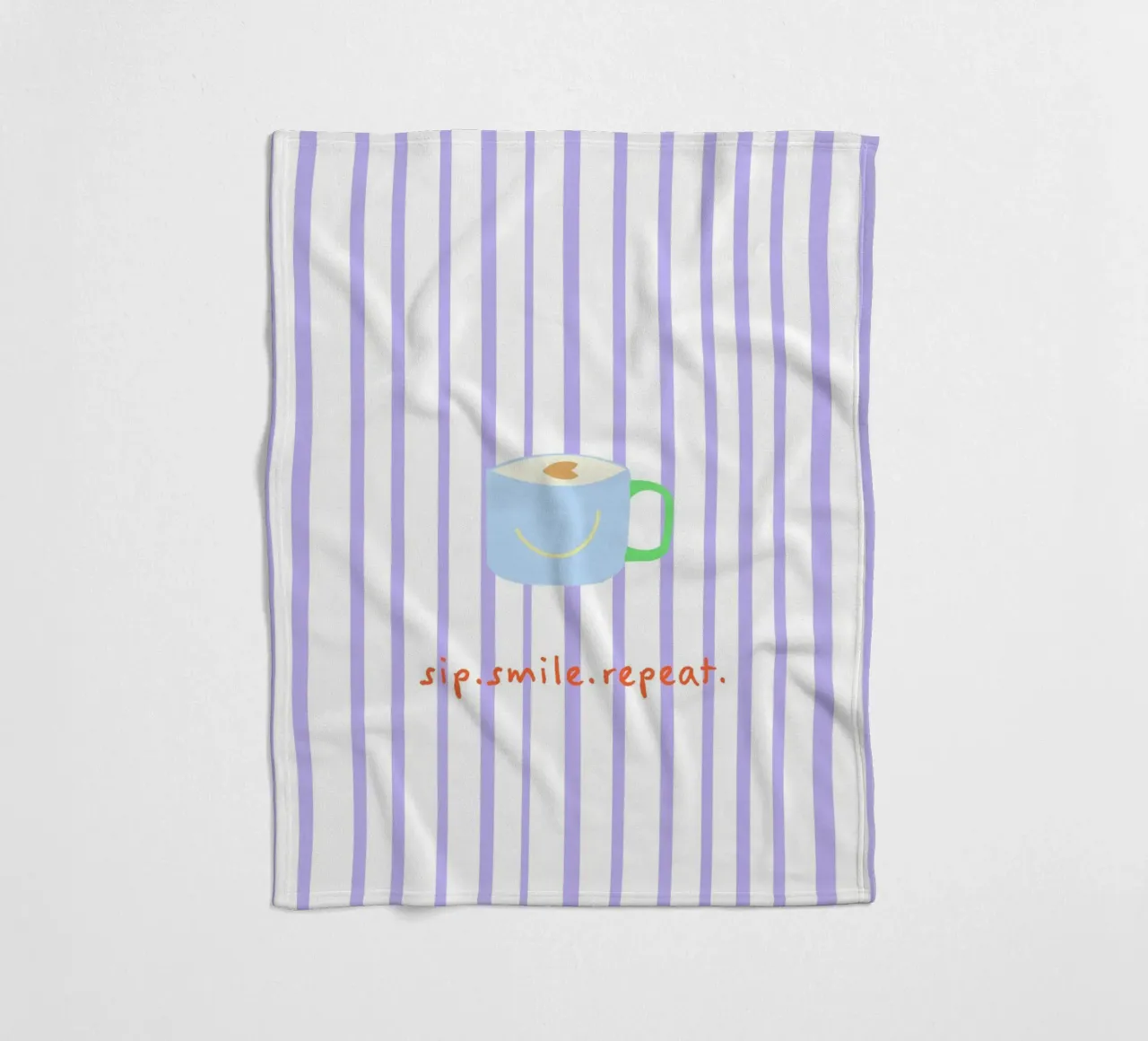 sip.smile.repeat. (Verfügbar in 2 Farbvarianten) coperta in pile da FRICKE DESIGN