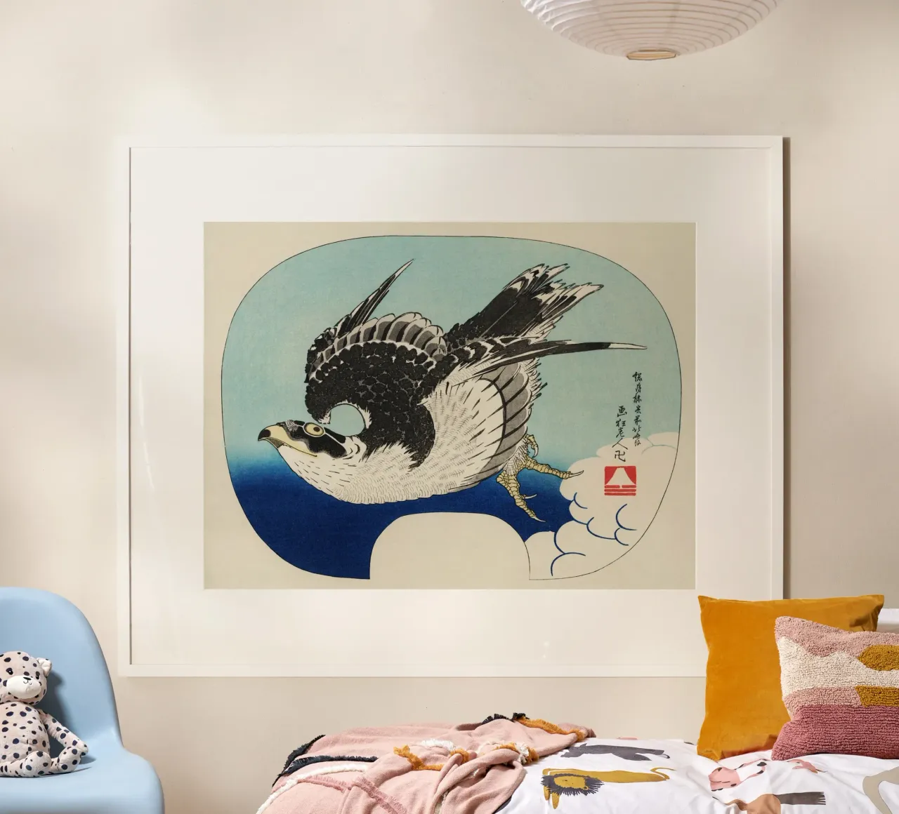 The ukiyo-e illustration Hawk poster con telaio in legno da vintageshop