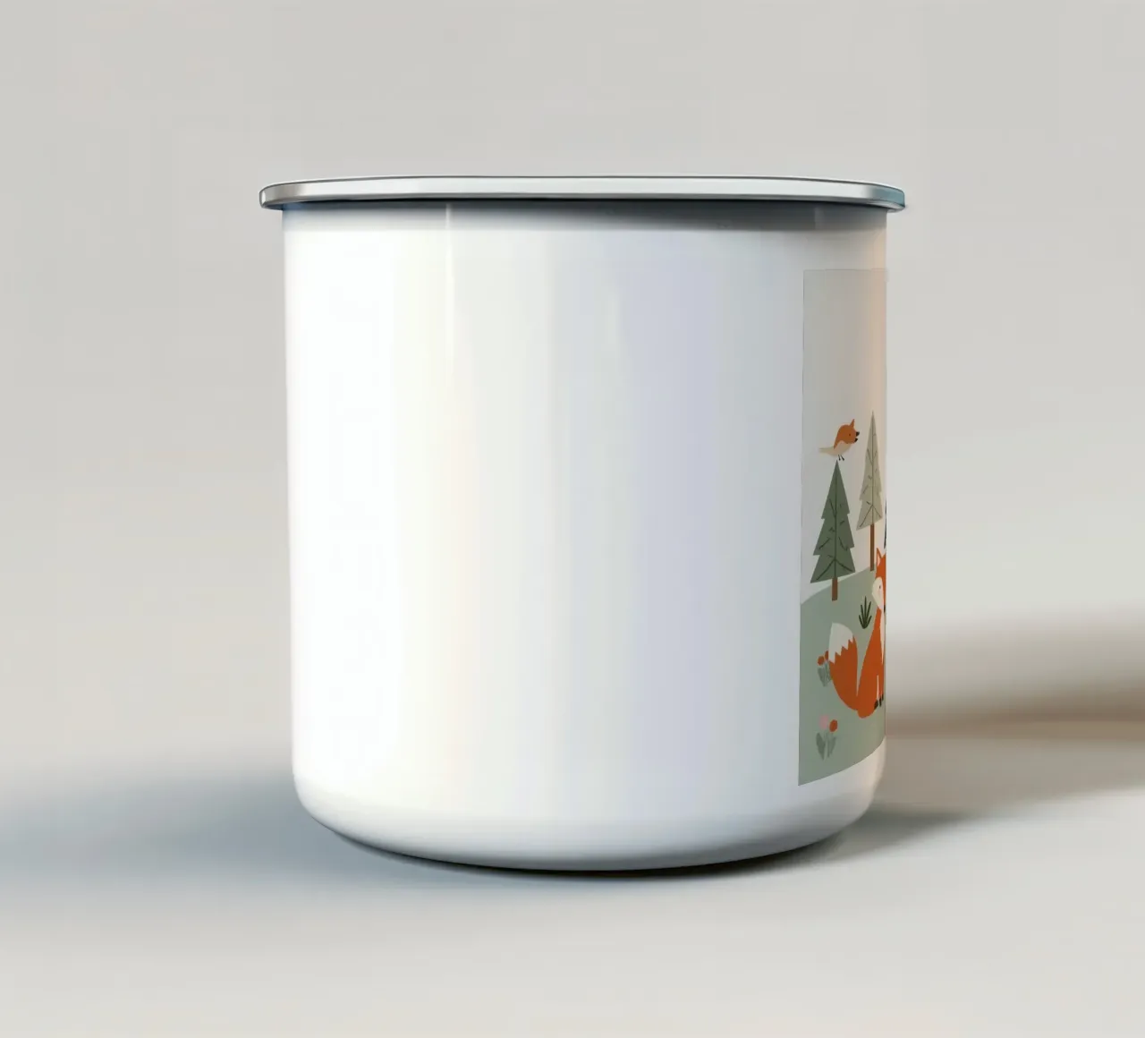 Accogliente volpe, cervo, uccello e alberi tazza in smalto da DesignDoodle