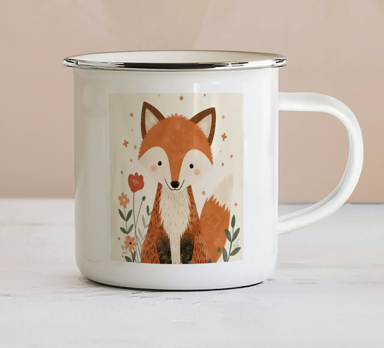 Volpe con fiori su sfondo beige tazza in smalto da DesignDoodle