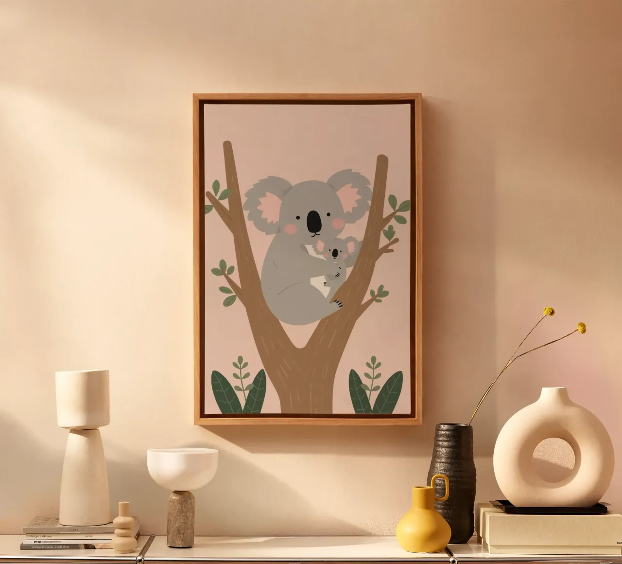 Mamma e bambino di Koala abbracciati sull'albero tela con Cornice a cassetta da DesignDoodle