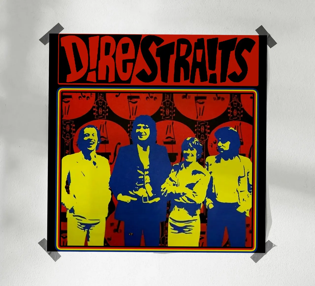 Pop vintage dei Dire Straits poster con telaio in plastica da grass.studio_