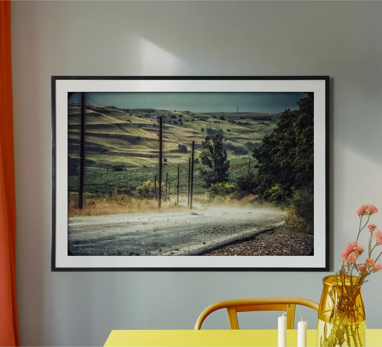 The Empty Curve - Staub, Licht und Stille Poster von jay