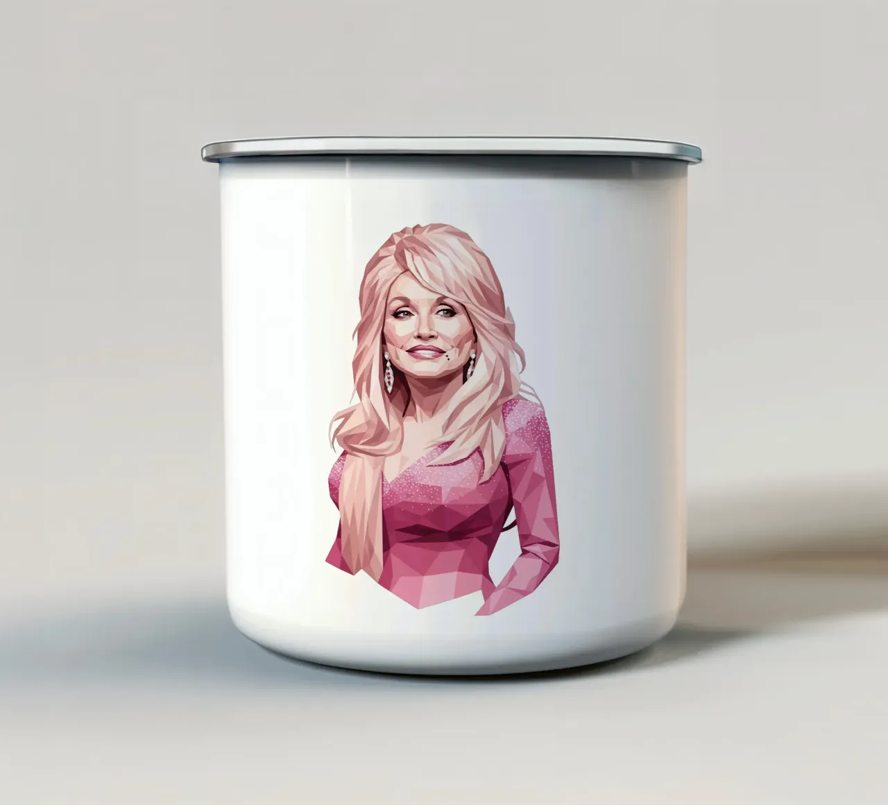 Dolly Parton lowpoly tazza in smalto da Low Profile