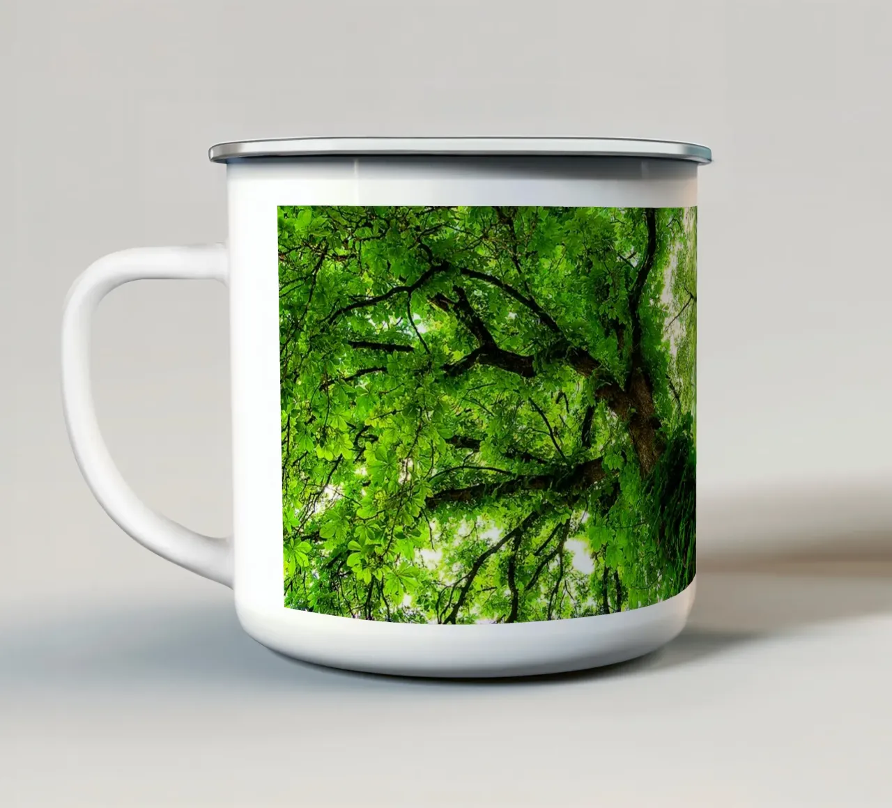 Symmetrie van smaragdgroene boom - Abstracte kunstdruk emaille mok van jay