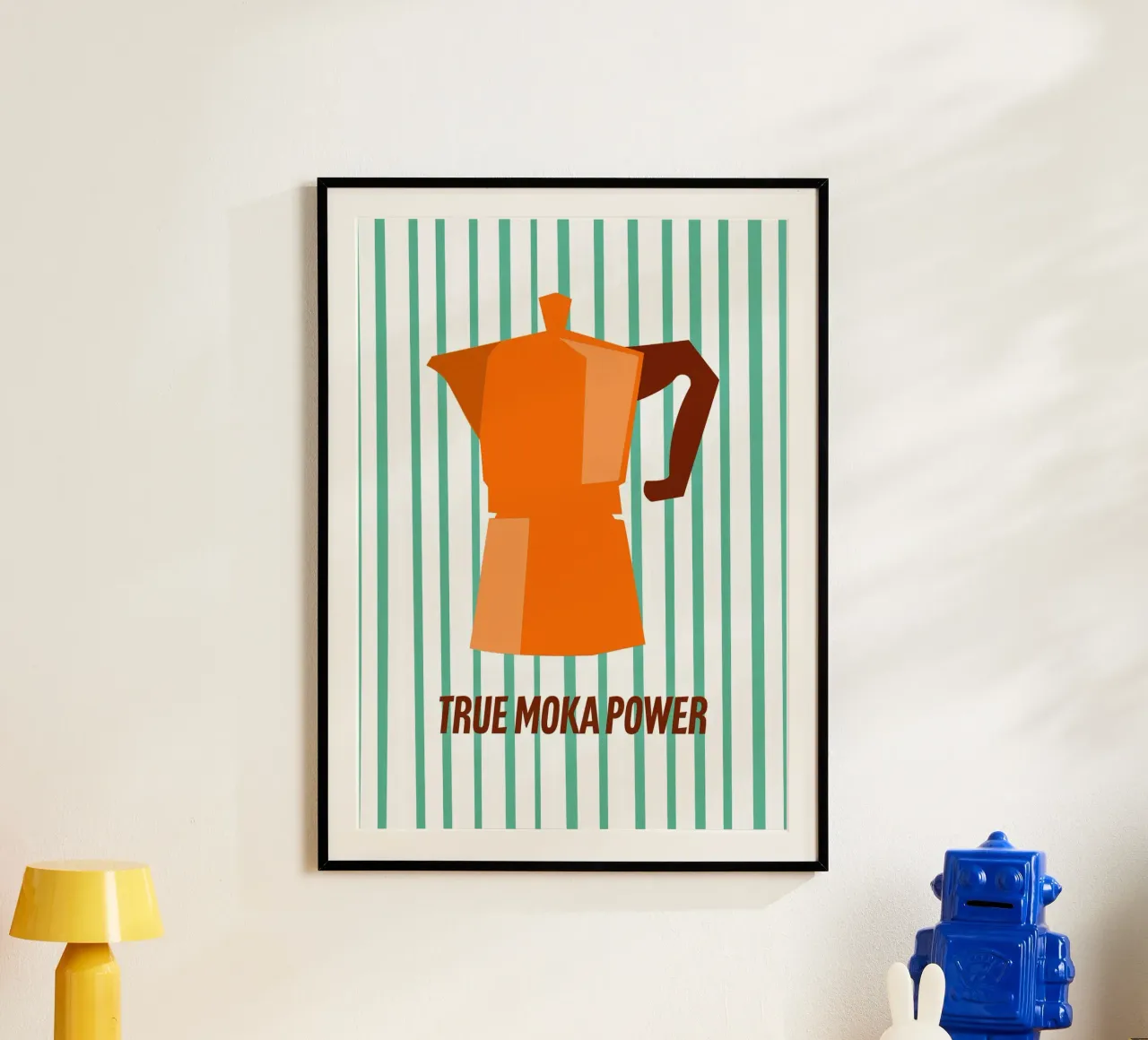 true moka power. (in 2 Farbvarianten verfügbar) poster con telaio in plastica da FRICKE DESIGN