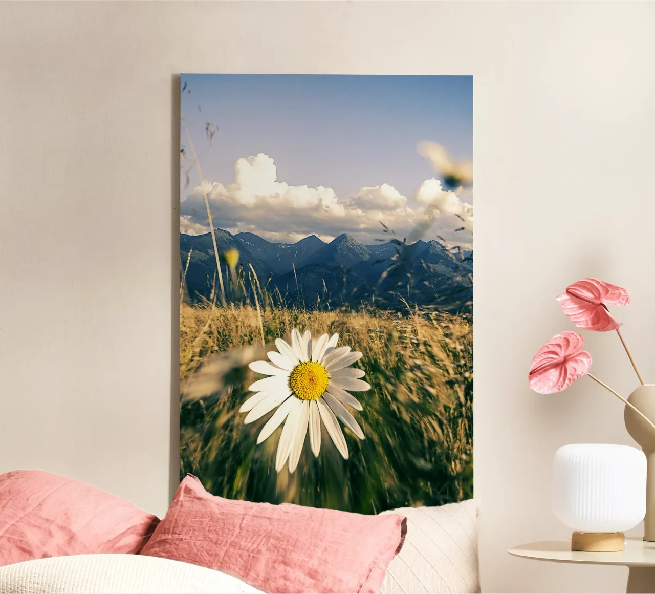 Still in Movement – Fine Art Flower Print canvas with Floater frame by jay