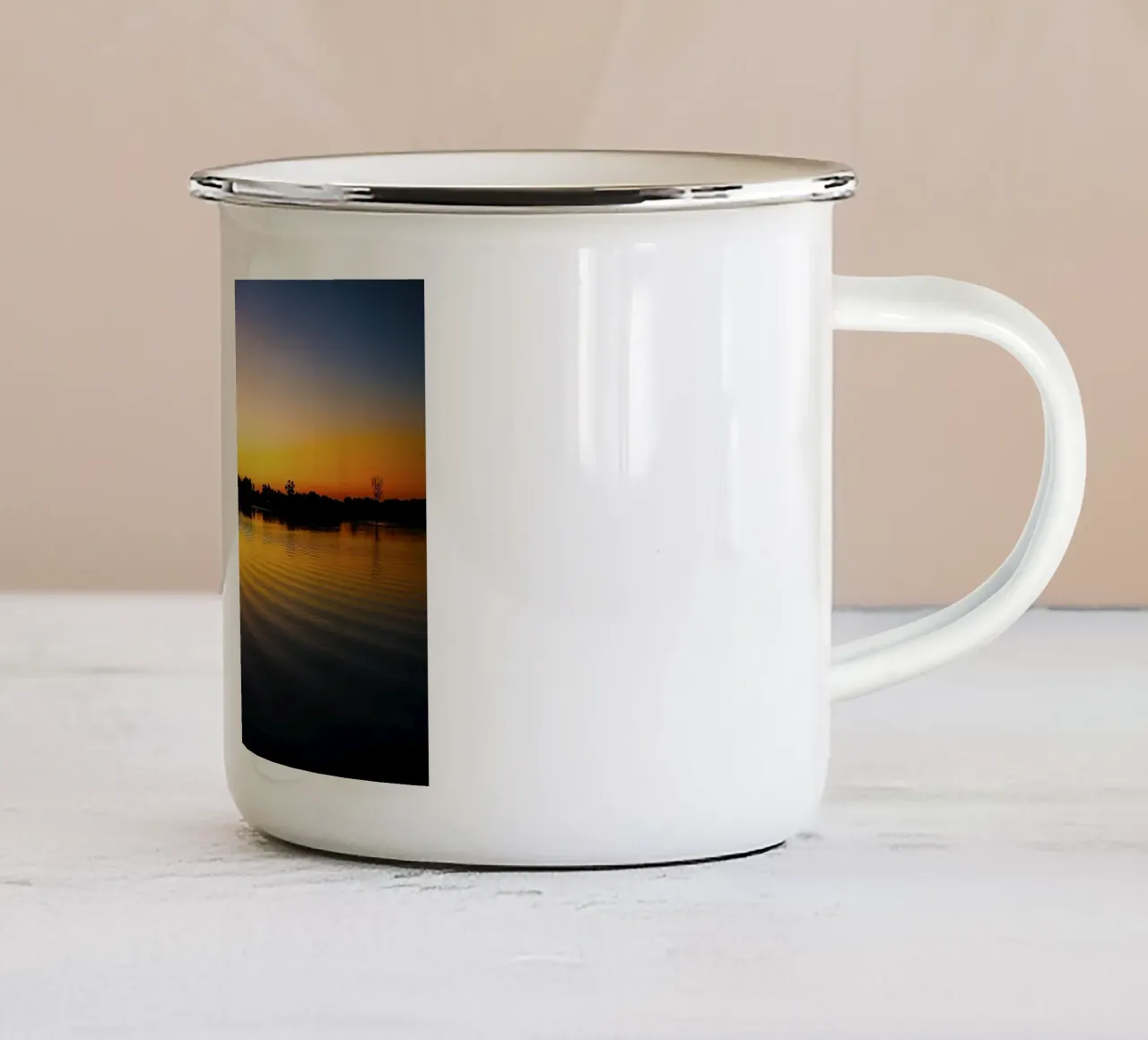 Delta Sunrise Serenity – Fine Art Print tazza in smalto da jay