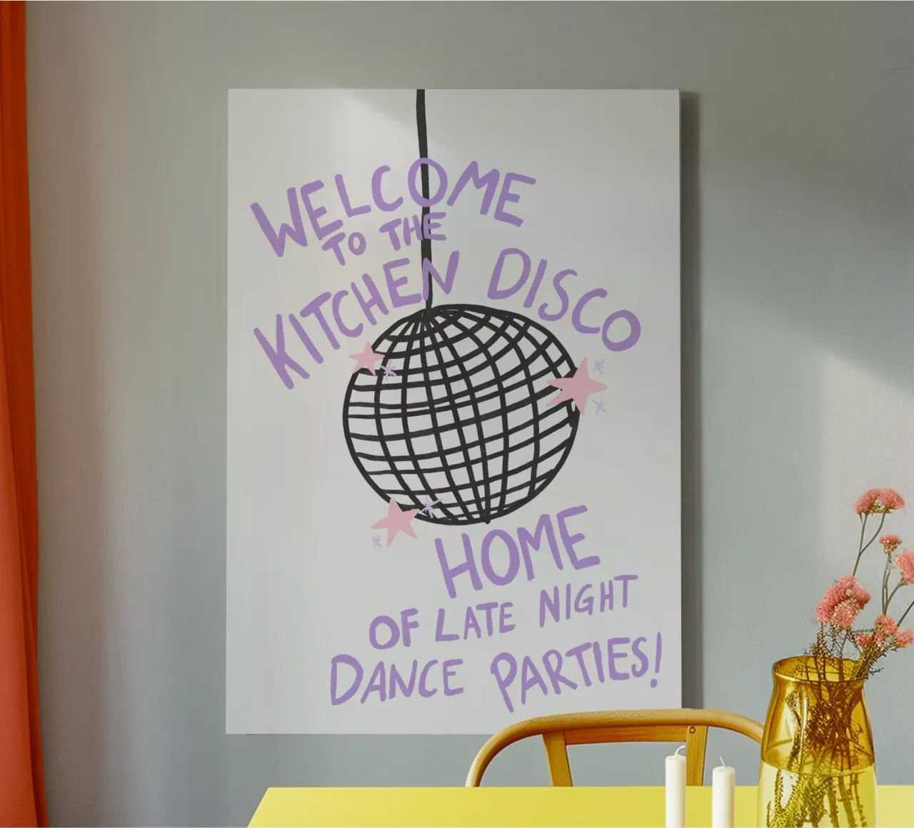 Discoteca in cucina tela con Cornice a cassetta da Athene Fritsch