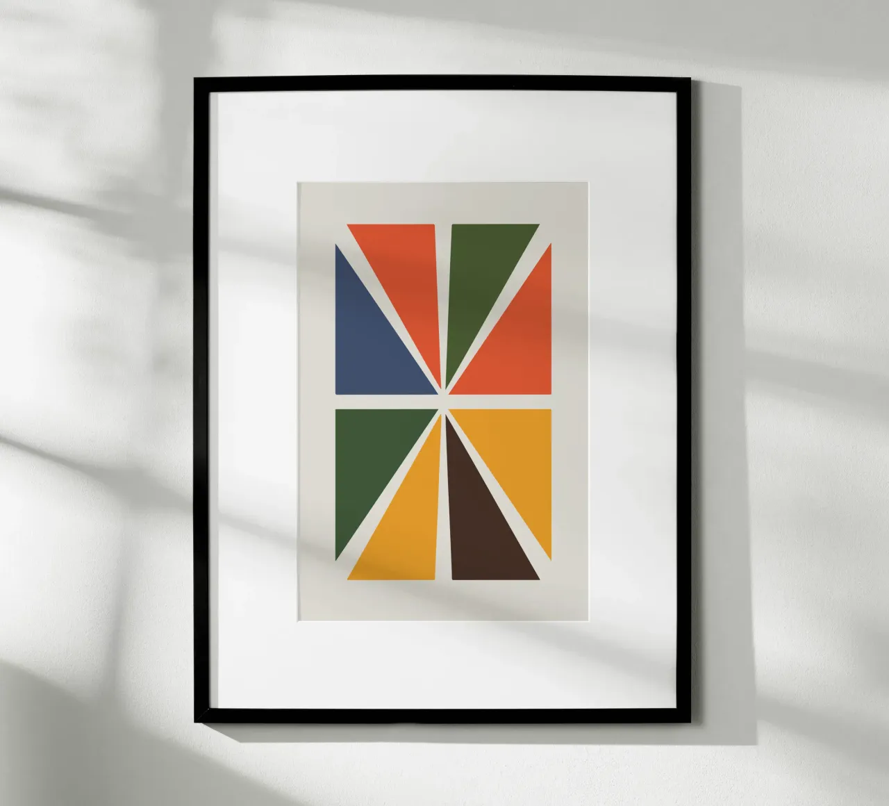 Radiant Triangles 1 poster con telaio in alluminio da LisaArtes