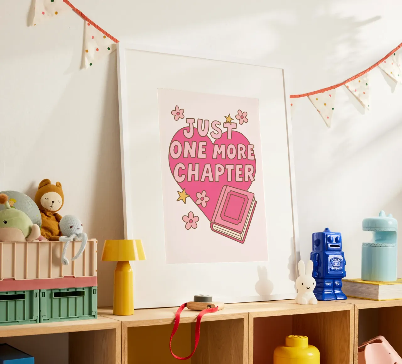 Estampado Retro Just One More Chapter Book Lover poster con marco de aluminio de vintagepod