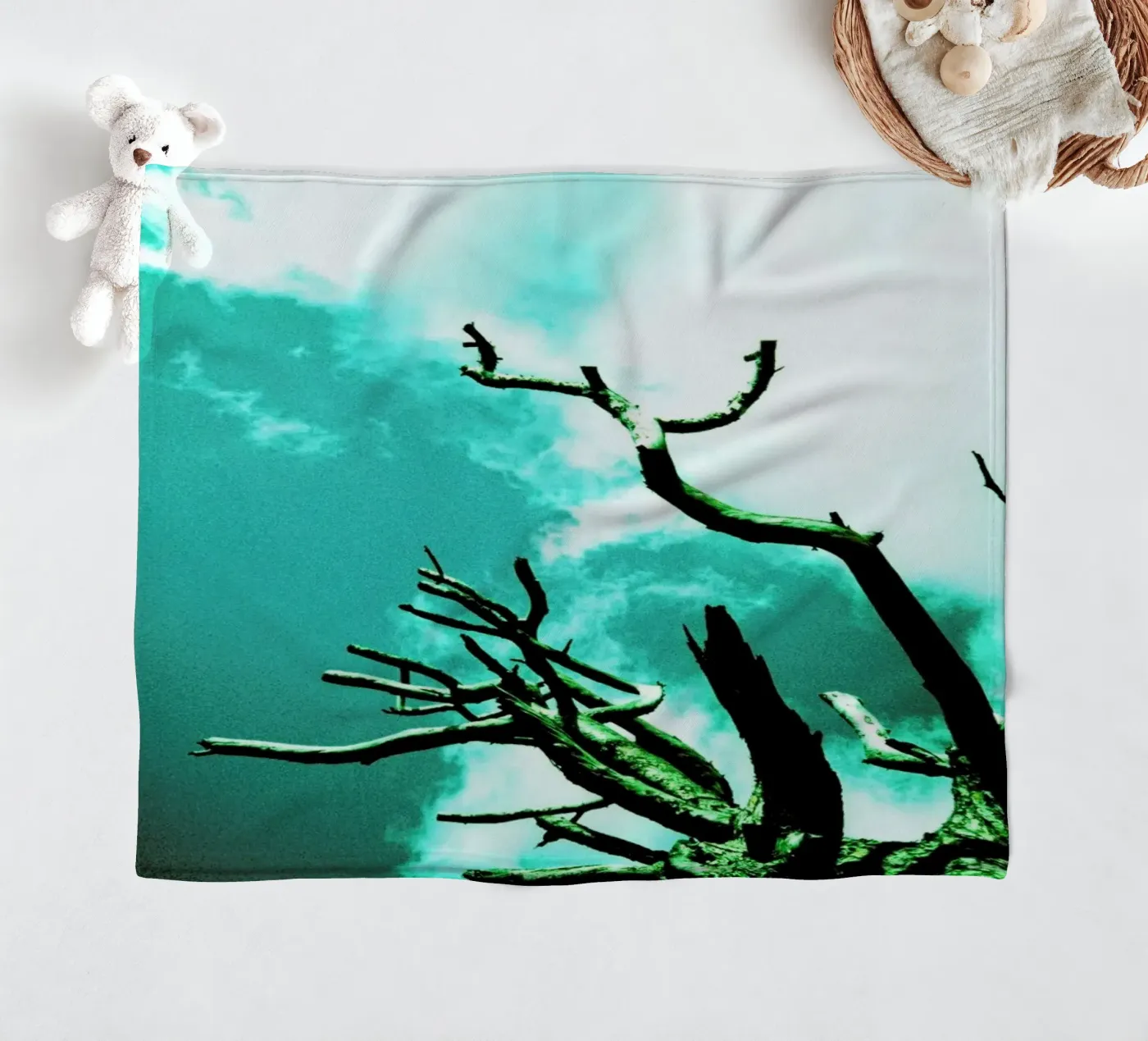 Brittle fleecedeken van BLAEK Design Studio