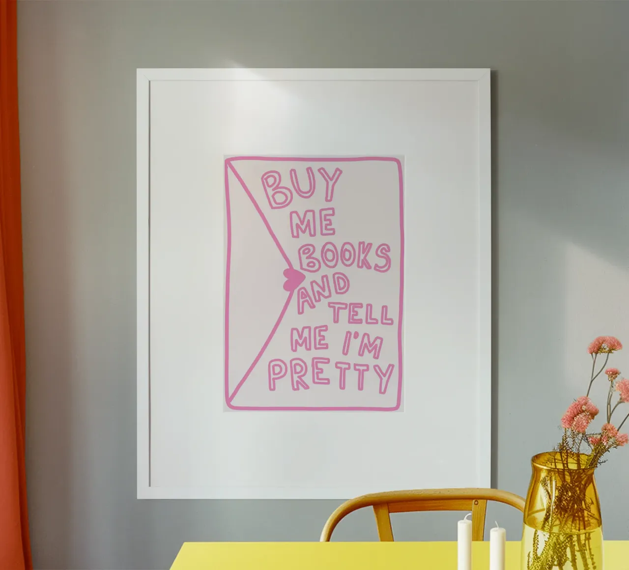 Comprami dei libri e dimmi che sono bella poster con telaio in plastica da vintagepod
