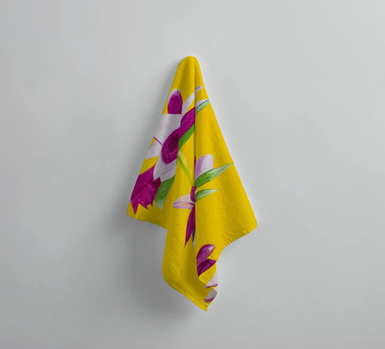 Alex Katz Azalee su giallo asciugamano da bagno da Marcobarshop