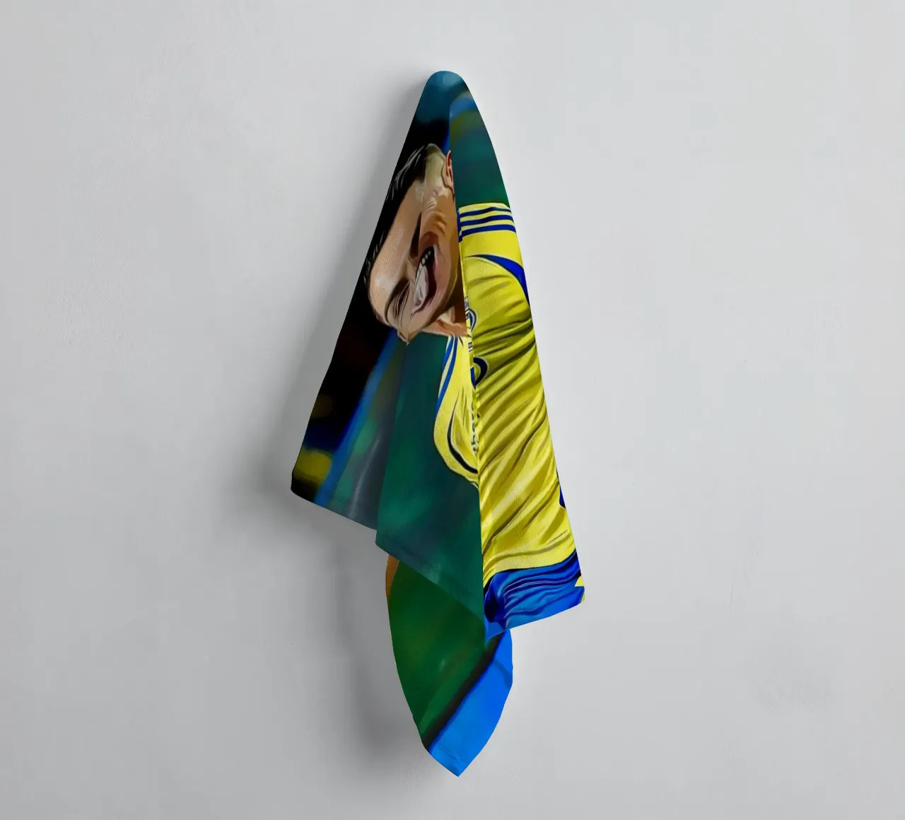 Digital Illustration of a Football Player in Yellow asciugamano da bagno da ArdanART