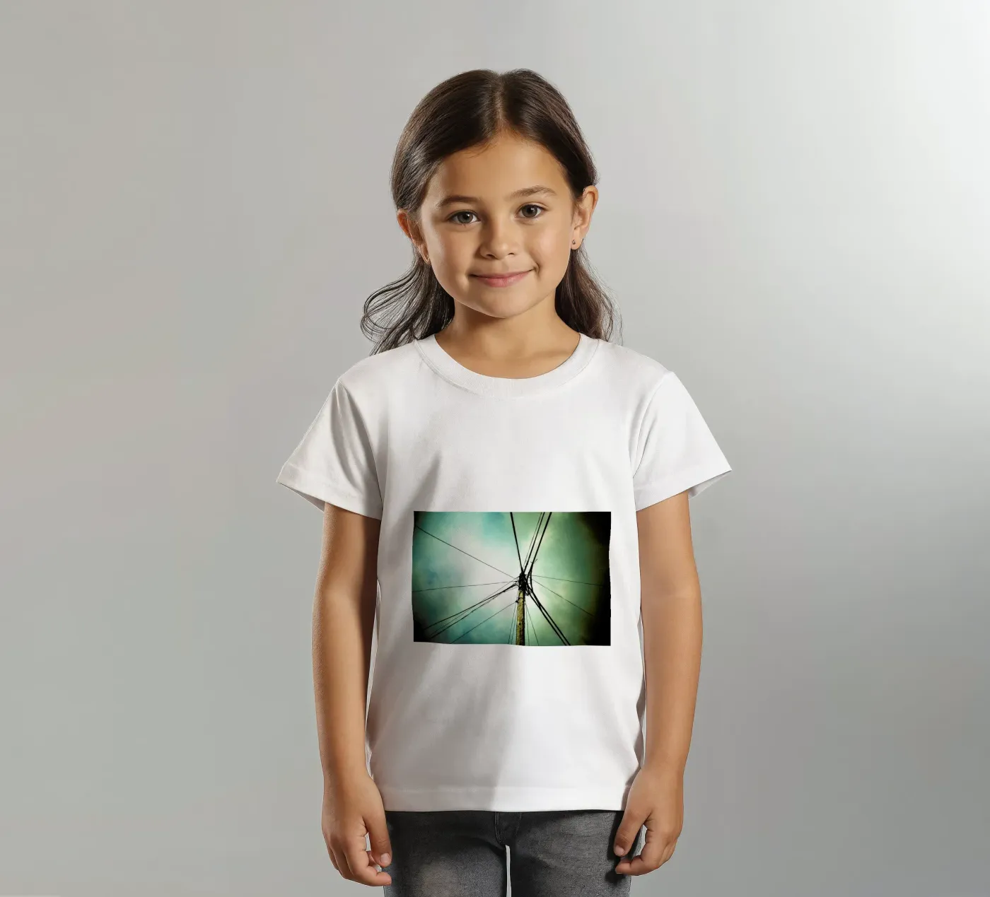 Tangle t-shirt bambini da BLAEK Design Studio