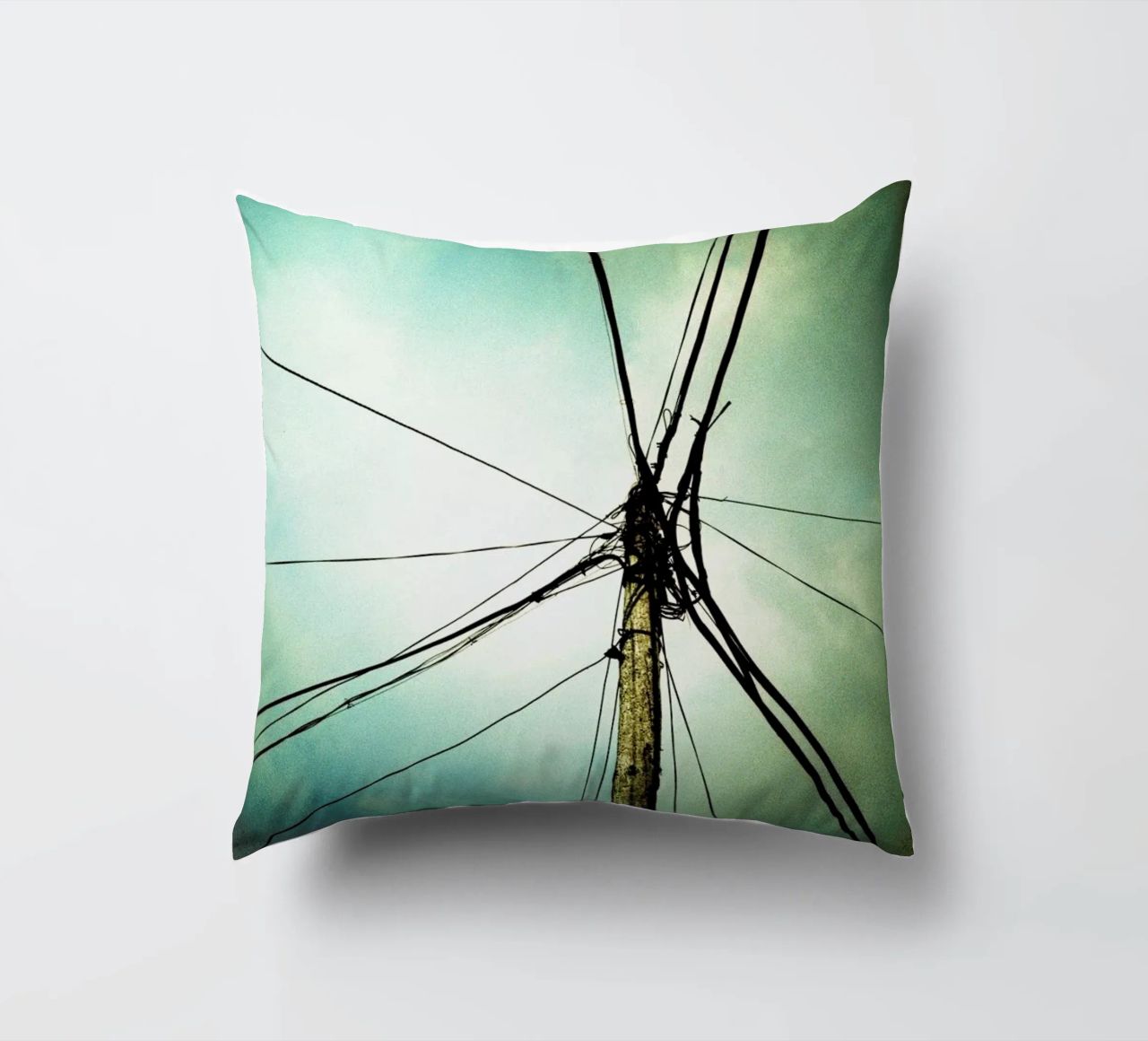 Tangle cuscino da BLAEK Design Studio