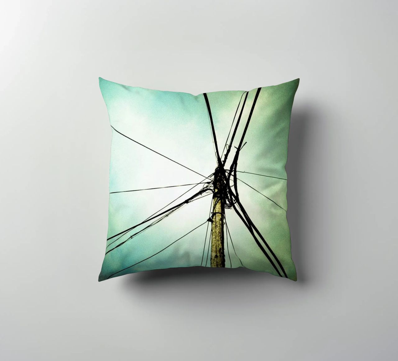 Tangle cuscino da BLAEK Design Studio
