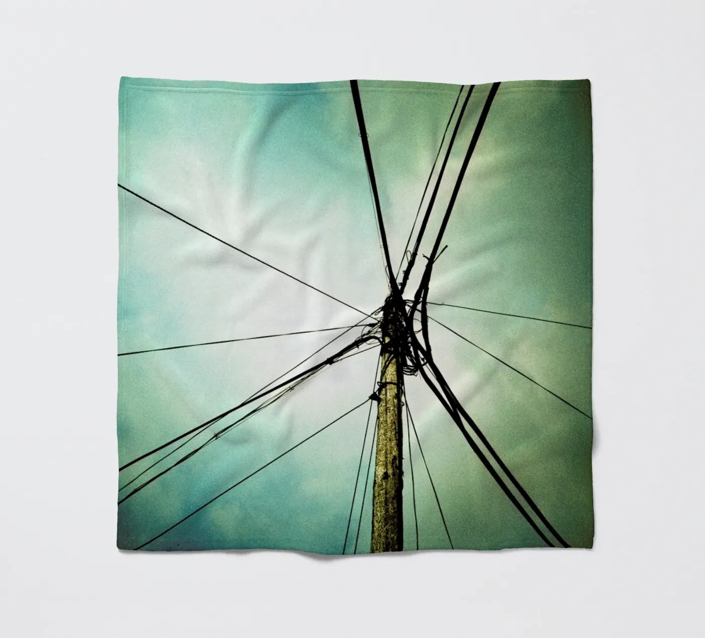 Tangle plaid polaire de BLAEK Design Studio