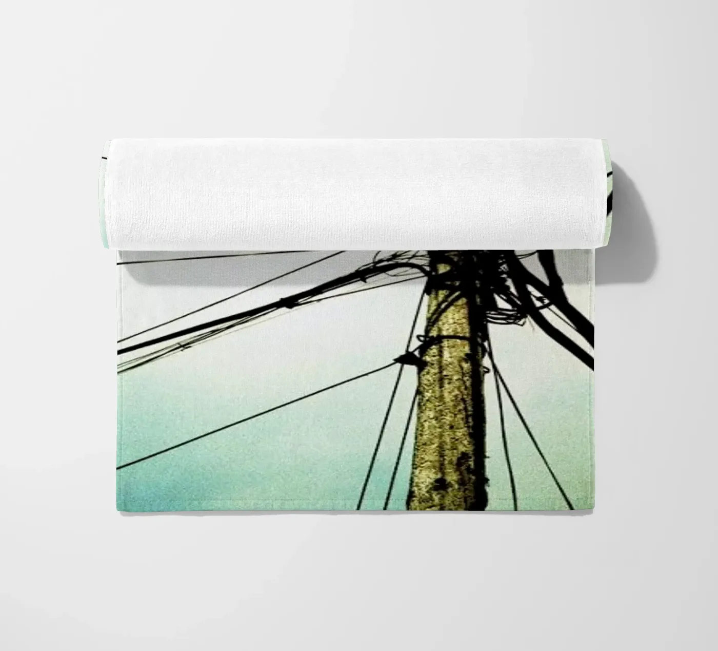Tangle strandhanddoek van BLAEK Design Studio