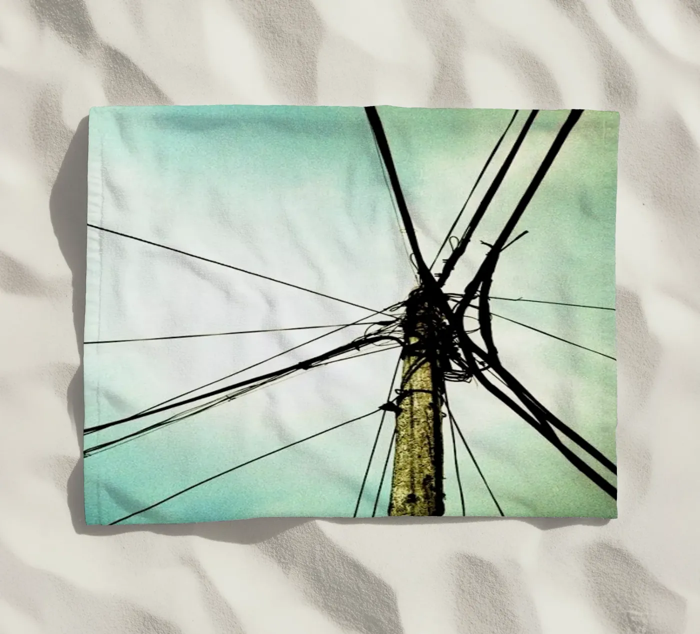Tangle strandhanddoek van BLAEK Design Studio