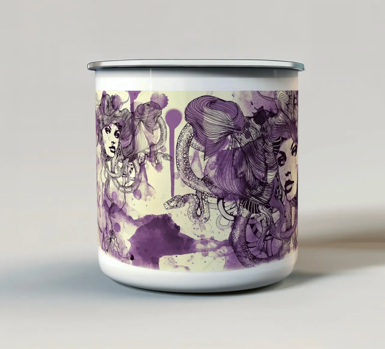 viola kid tazza in smalto da Giulio Iurissevich