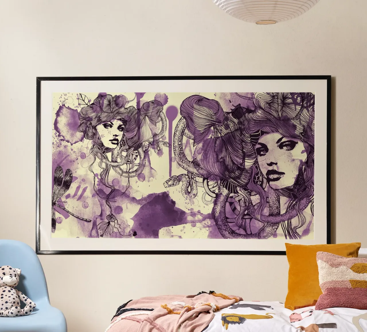 viola kid poster con telaio in legno da Giulio Iurissevich