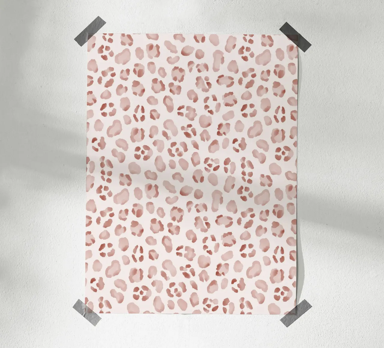 Mocha Mousse Marrón Leopardo Guepardo Y2K Animal Print Boho Art poster con marco de aluminio de Gentle Echoes Art