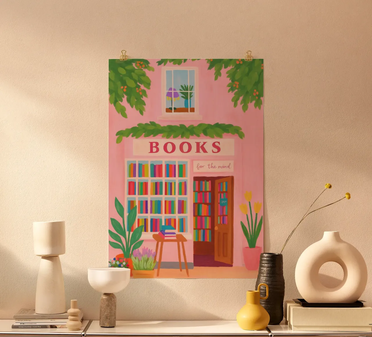 Stampa d'arte sulla facciata della libreria rosa poster da vintagepod