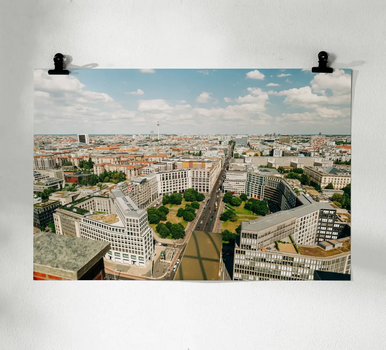 Foto dello skyline del centro di Berlino | Potsdamer Platz | Torre della televisione poster da Bold and Retro