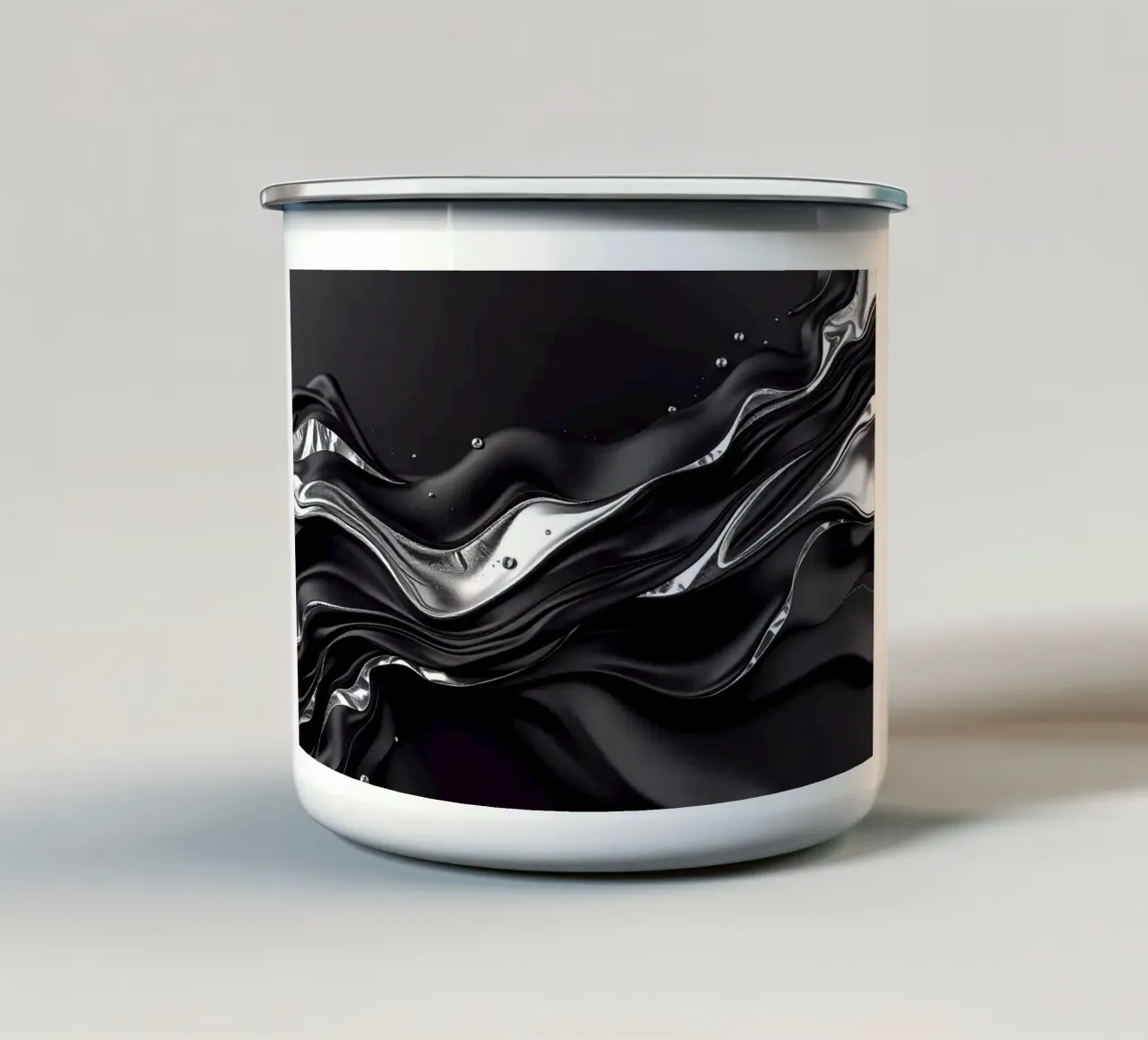 Onde in design nero e argento tazza in smalto da BenCoStyle