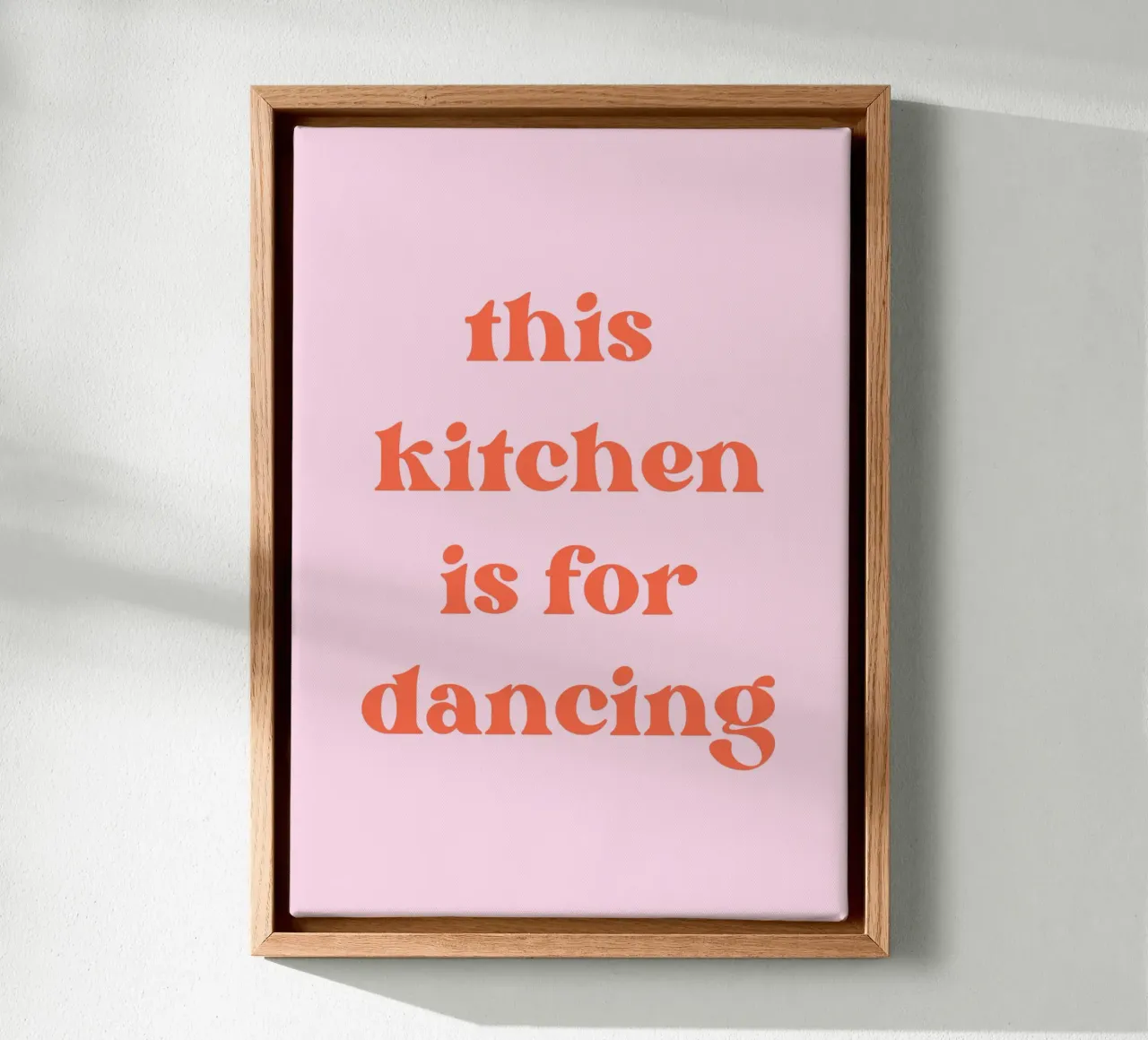 This kitchen is for dancing tela con Cornice a cassetta da PinkCandyWalls