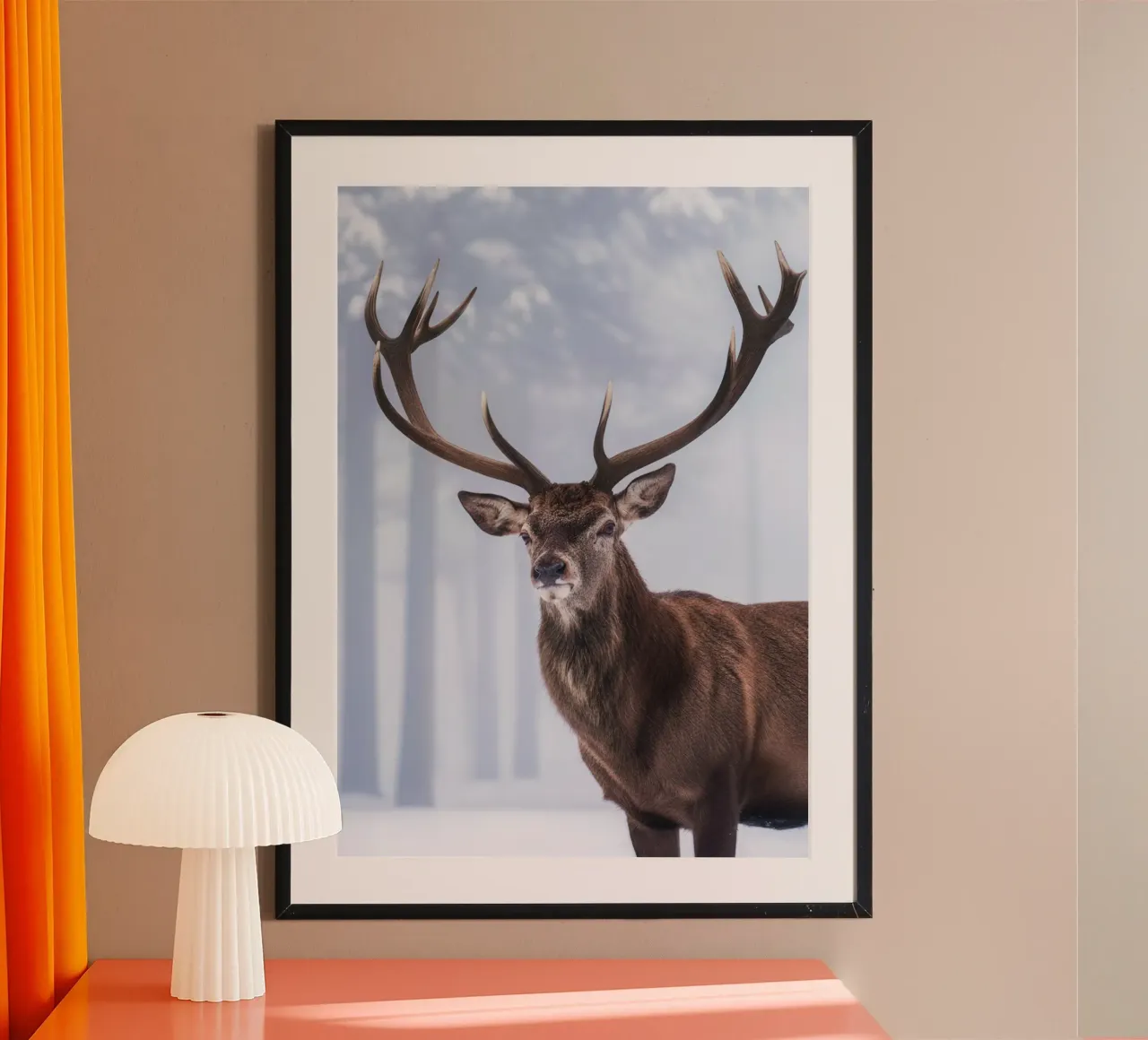 Deer in Winter Forest poster con telaio in legno da Attaboy Dsgn