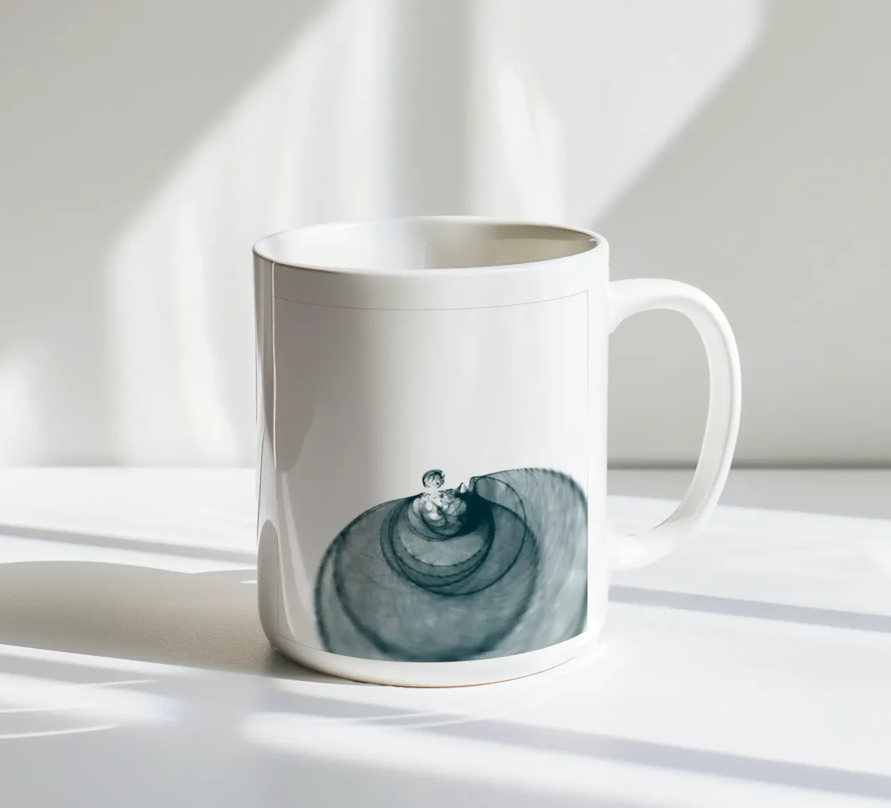 Gocce tazza in ceramica da Jana Leonenkov Art