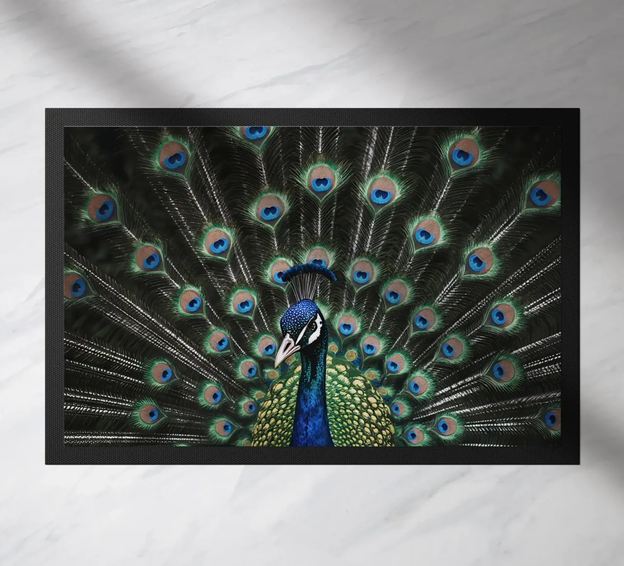Peacock with Full Tail Display zerbino da Attaboy Dsgn
