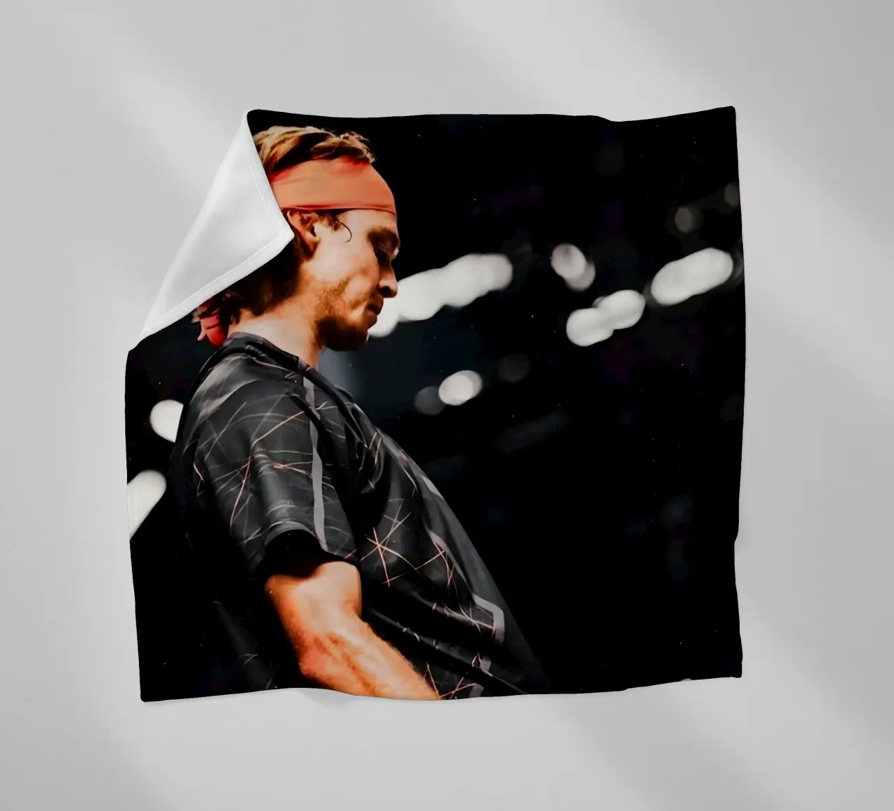 Andrey Rublev coperta in pile da Low poly art