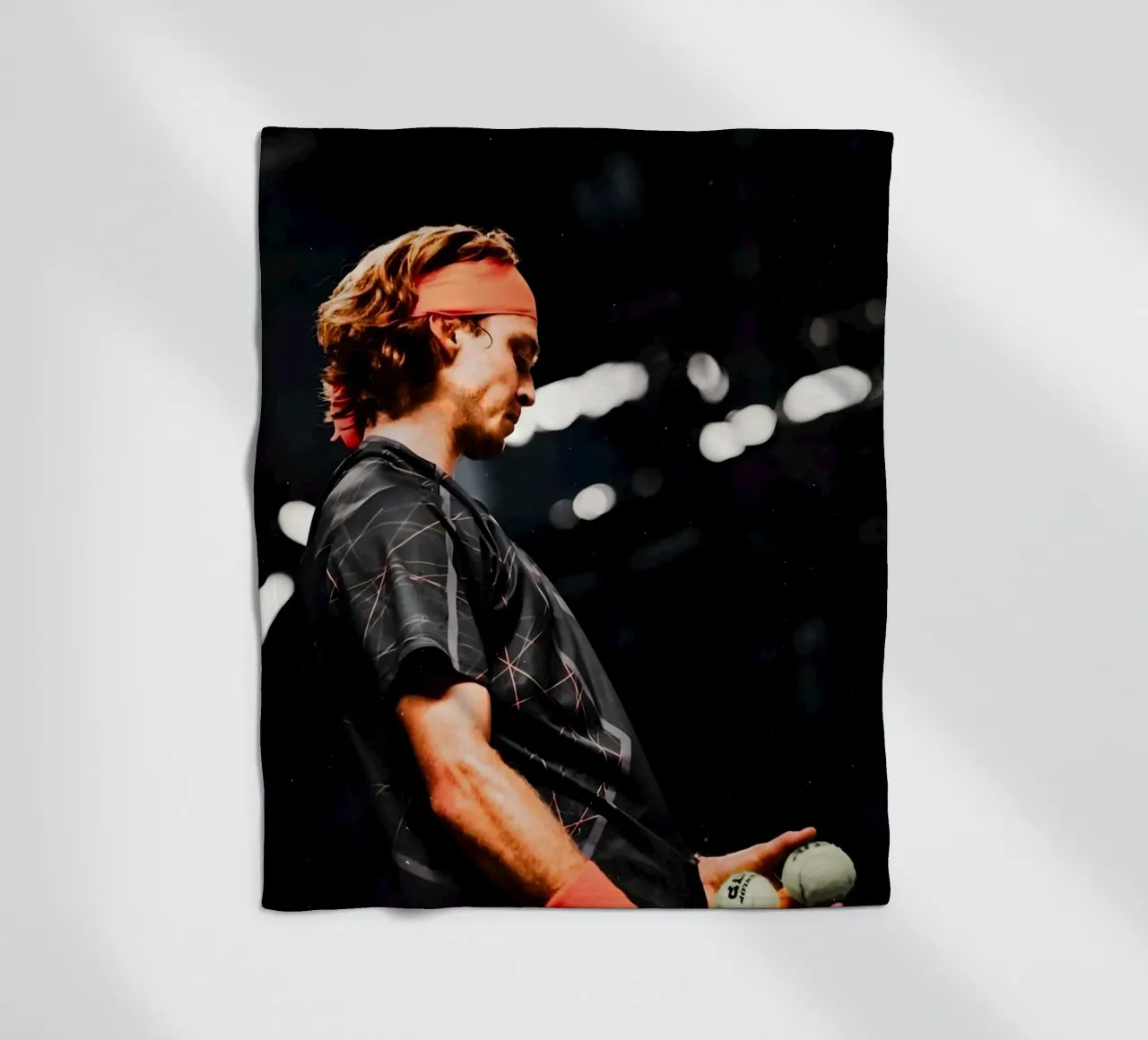 Andrey Rublev coperta in pile da Low poly art