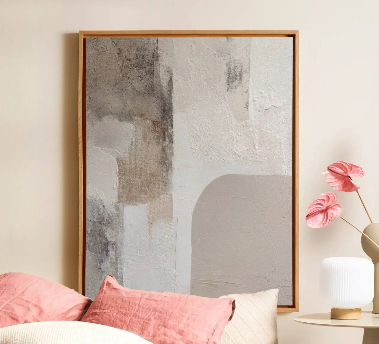 Minimalistisch abstract schilderij met textuur en neutrale beige ondergrond canvas met Baklijst van Artbyvo