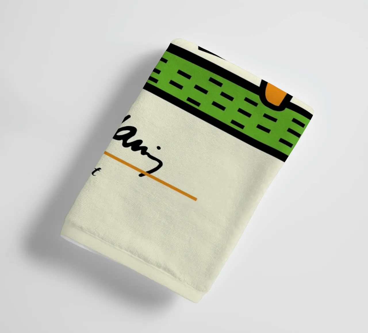 Keith Haring Heart Pop Art Print towel by ClubArt
