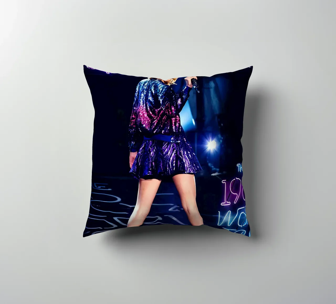 Taylor Swift al neon cuscino da shiners