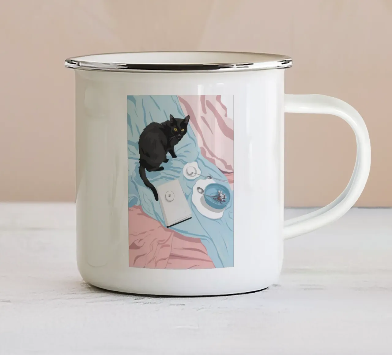 Tè felino di mezzanotte tazza in smalto da Frame Aura
