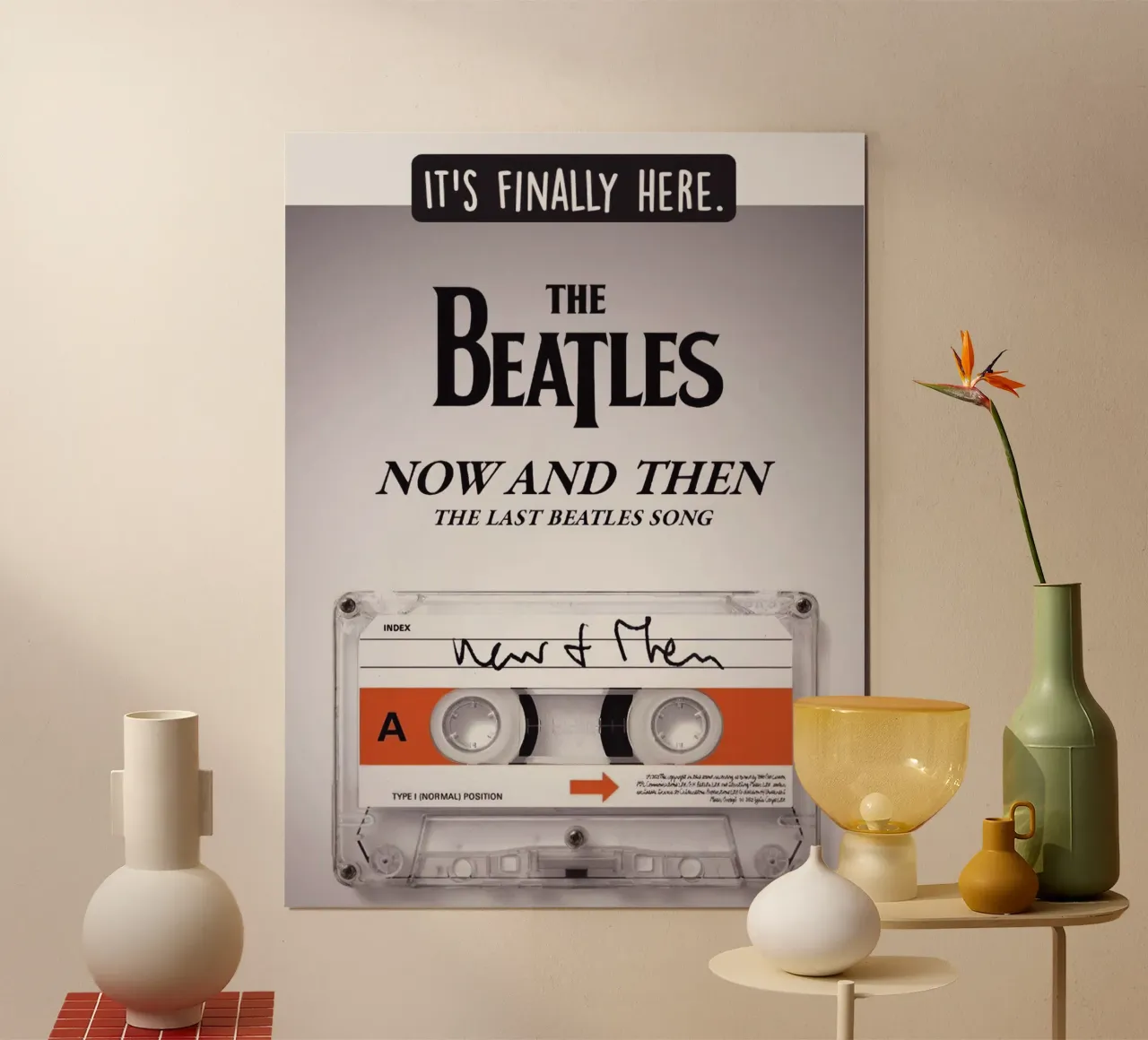 The Beatles Now and Then poster con telaio in legno da Musadad Shop